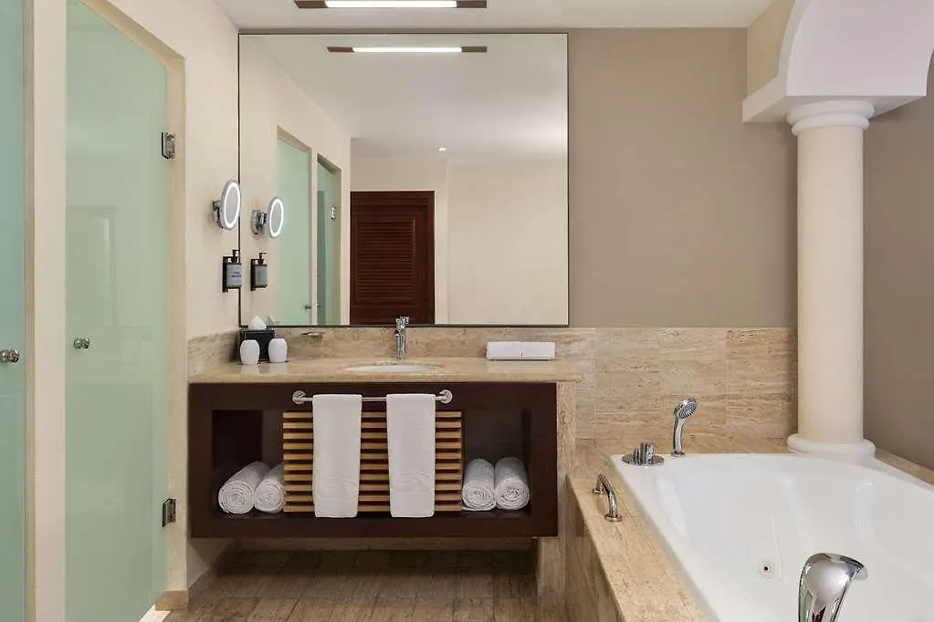 מלון Riviera Maya Grand Palladium Whitesand