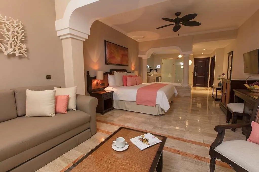מלון Riviera Maya Grand Palladium Whitesand
