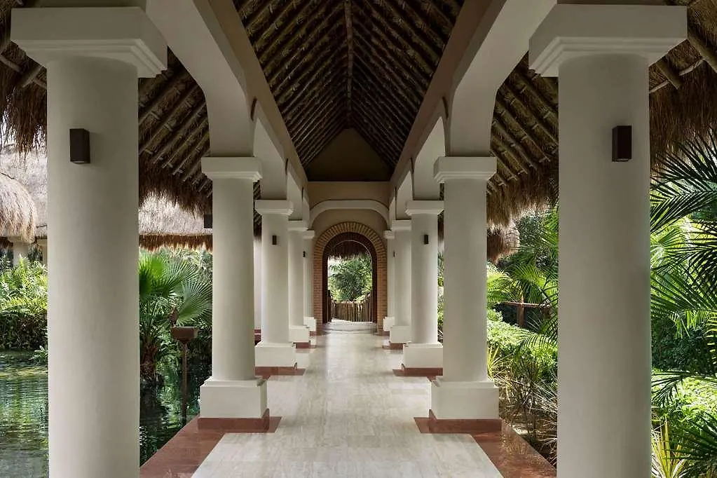 Riviera Maya Grand Palladium Whitesand 0*, Riviera Maya