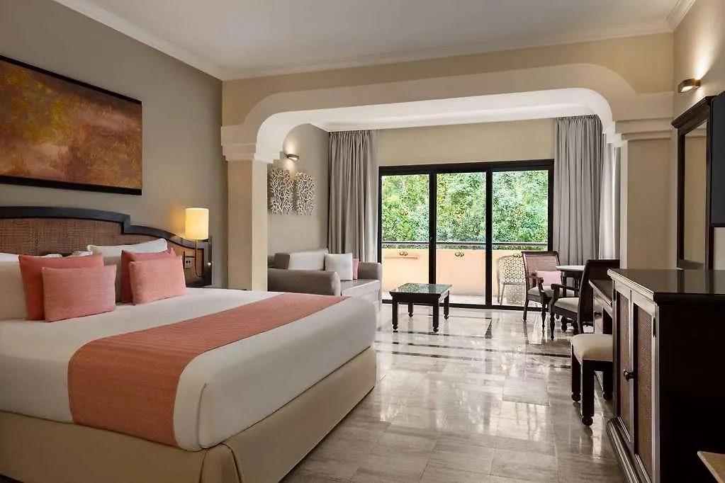 Grand Palladium Whitesand Riviera Maya 0*,